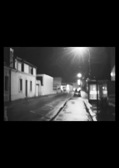 Elle s'empare des reliefs de la ville 01 — Paugo